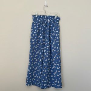 Blue with white flower flowy high waisted pants!